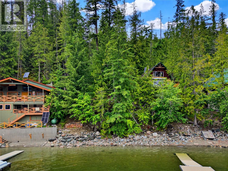 27 Crescent Bay, Eagle Bay, BC, V0E 2V0