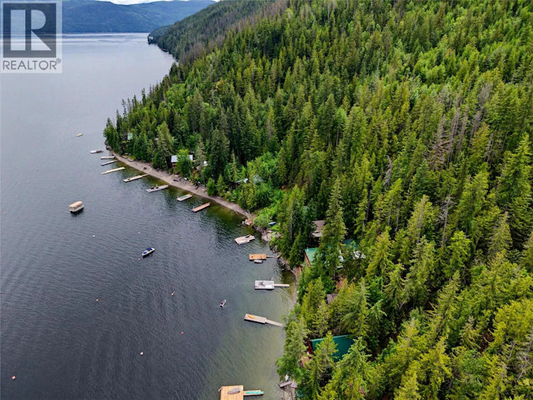 27 Crescent Bay, Eagle Bay, BC, V0E 2V0 - 5