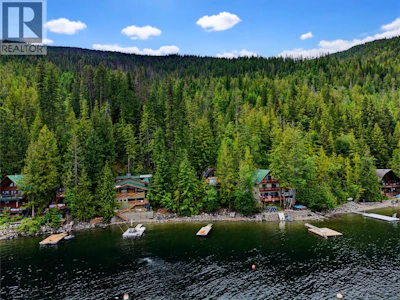 27 Crescent Bay - 2