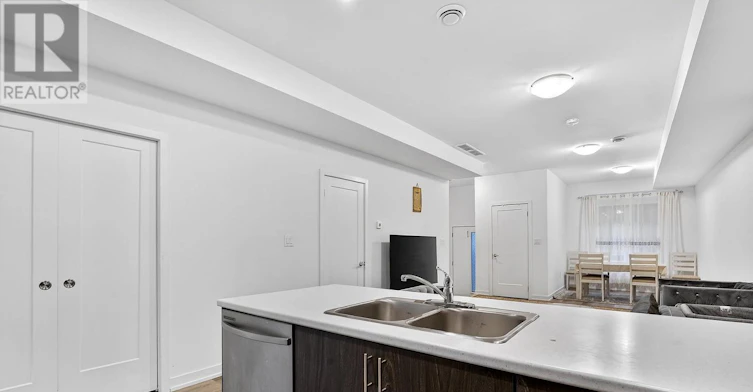 222-781 Clare Avenue, Welland, ON, L3C 0K1 - 15