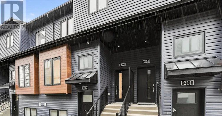 222-781 Clare Avenue, Welland, ON, L3C 0K1 - 2