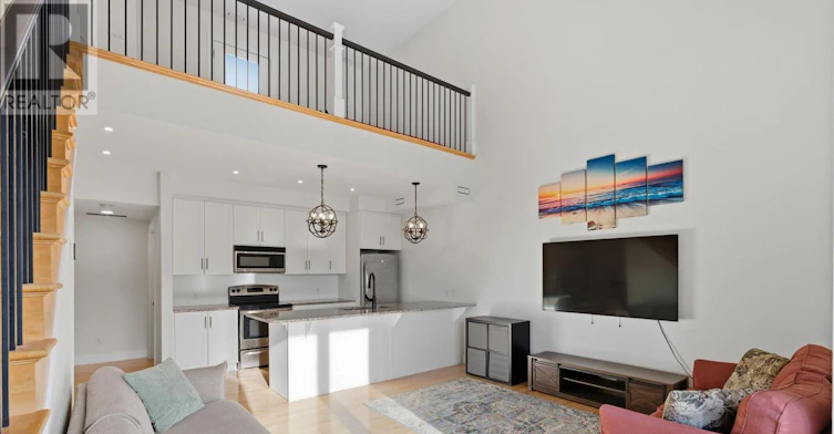 28 Meach Private, Ottawa, ON, K2S 0T8 - 3