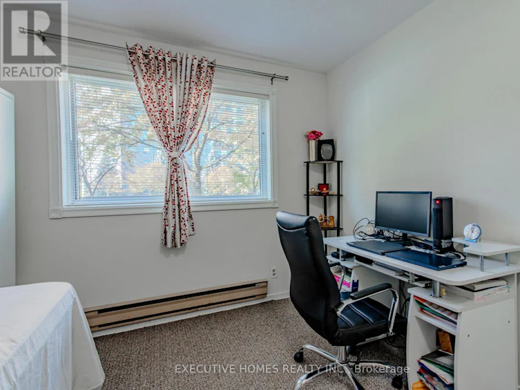 102-1275 Cornerbrook Place, Mississauga, ON, L5C 3J3 - 33