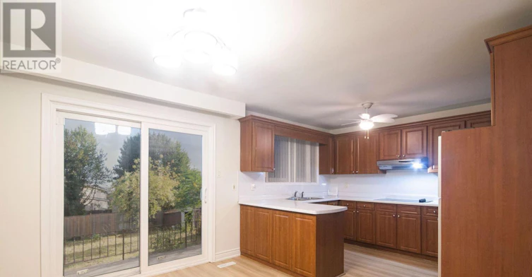 1ST&2ND-435 Connaught Avenue, Toronto, ON, M2R 2M4 - 5