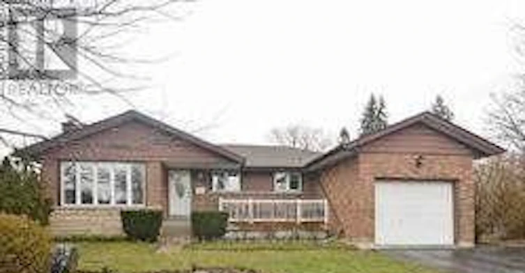404 Glendale Avenue, Oshawa, ON, L1J 3H8
