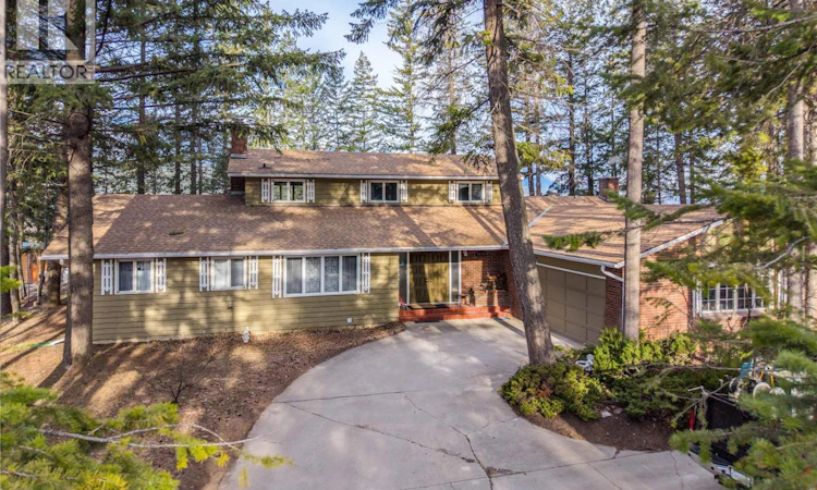 1420 Birch Crescent