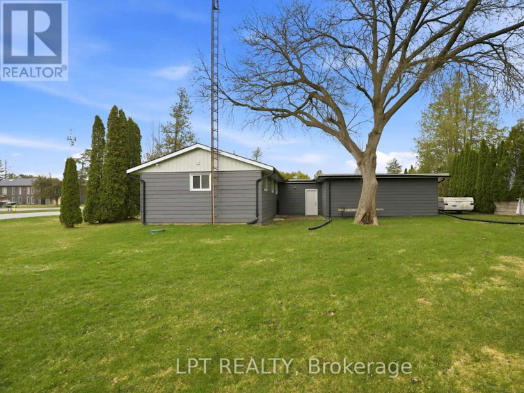 7597 Biddulph Street, Lambton Shores, ON, N0M 2L0 - 30