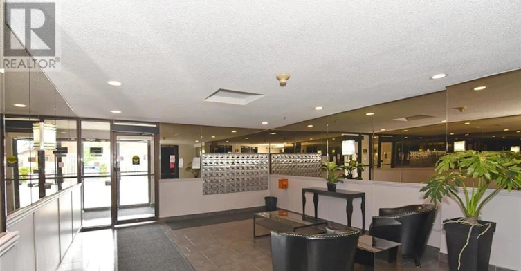 808-135 Baseline Road W, London, ON, N6J 4W4 - 4