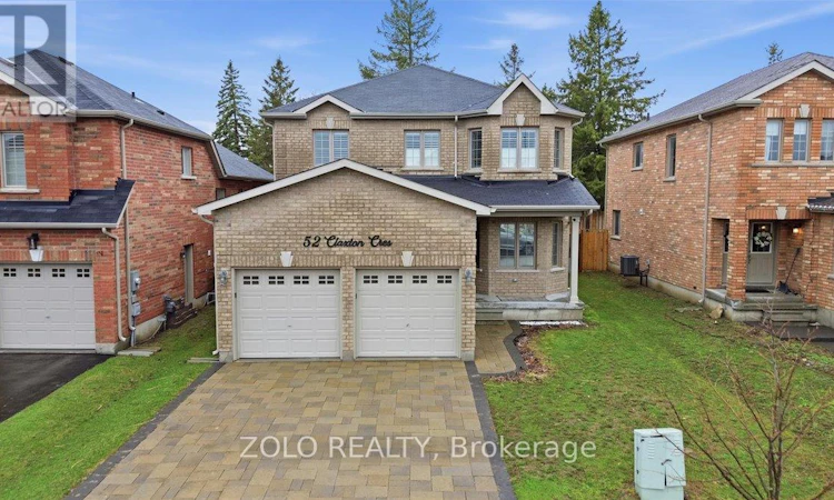 52 Claxton Crescent