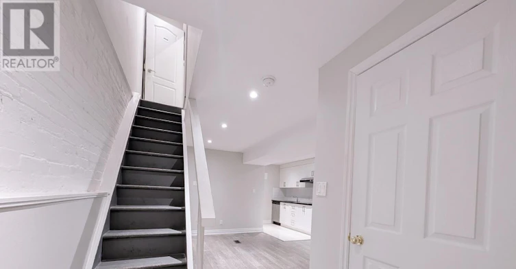 LOWER-10 Dixon Avenue, Toronto, ON, M4L 1N3 - 7