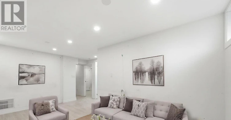 1-27 Kingsview (Lower Boulevard, Toronto, ON, M9R 1T5 - 7
