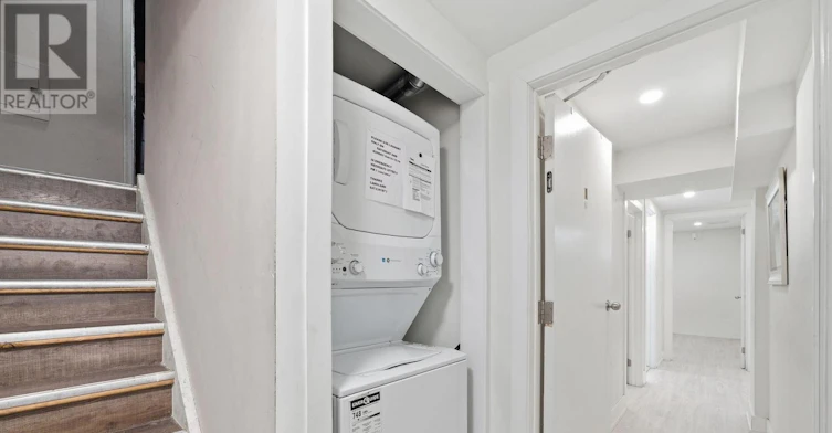 1-27 Kingsview (Lower Boulevard, Toronto, ON, M9R 1T5 - 19