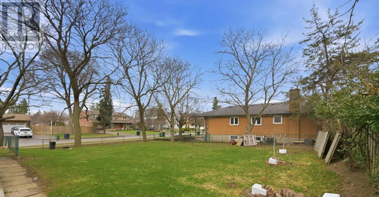 1-27 Kingsview (Lower Boulevard, Toronto, ON, M9R 1T5 - 21