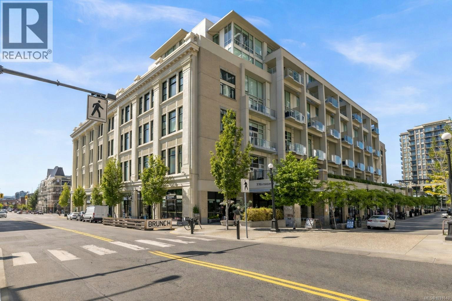 304-770 Fisgard Street, Victoria, BC, V8W 0B8