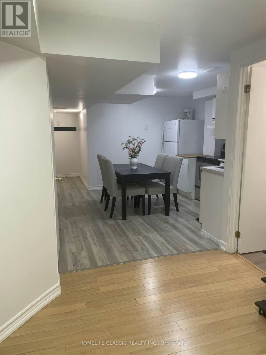 LOWER-102 Church Street S, Richmond Hill, ON, L4C 1W3 - 5