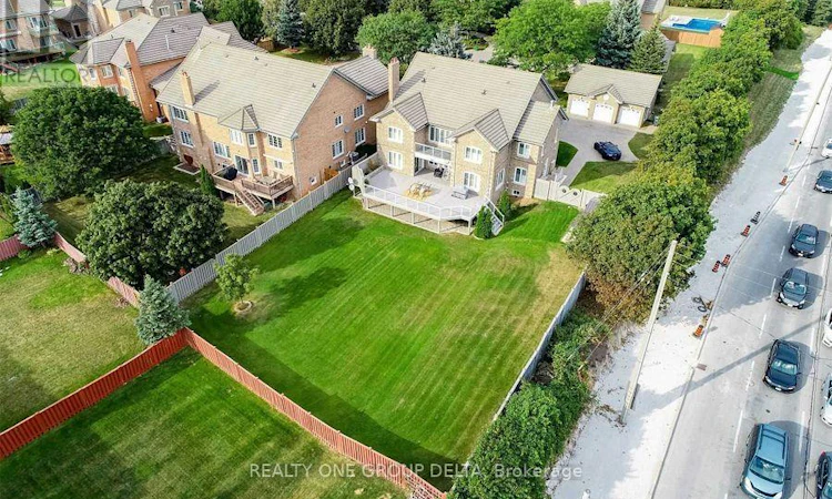 1918 Royal Credit Boulevard