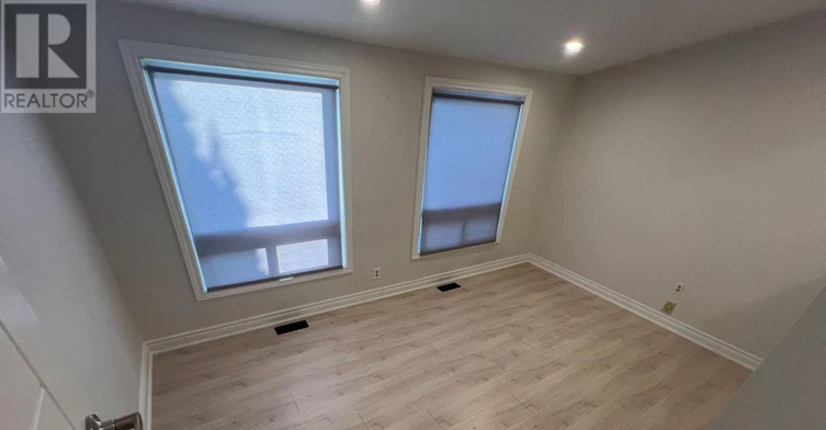 MAIN-98 Thornton Avenue, Bradford West Gwillimbury, ON, L3Z 1N4 - 6