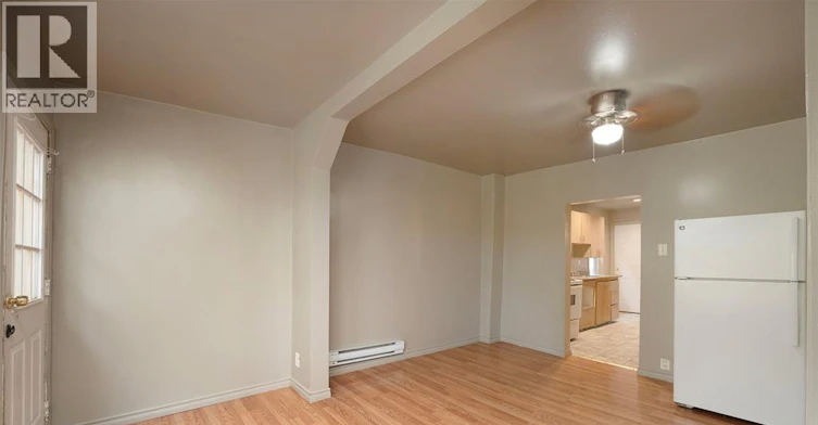 989 Lincoln, Windsor, ON, N8Y 2H3 - 8