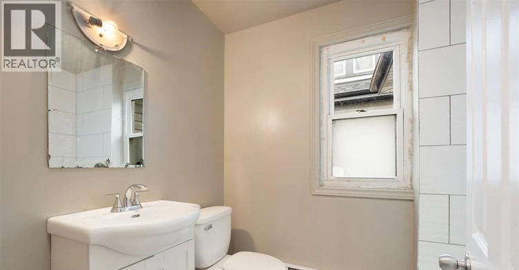 989 Lincoln, Windsor, ON, N8Y 2H3 - 12