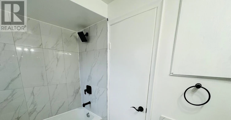 2ND FLR-196 Caledonia Road, Toronto, ON, M6E 4S7 - 19