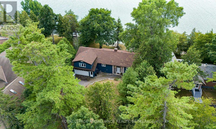 182 Nicholson Point Road