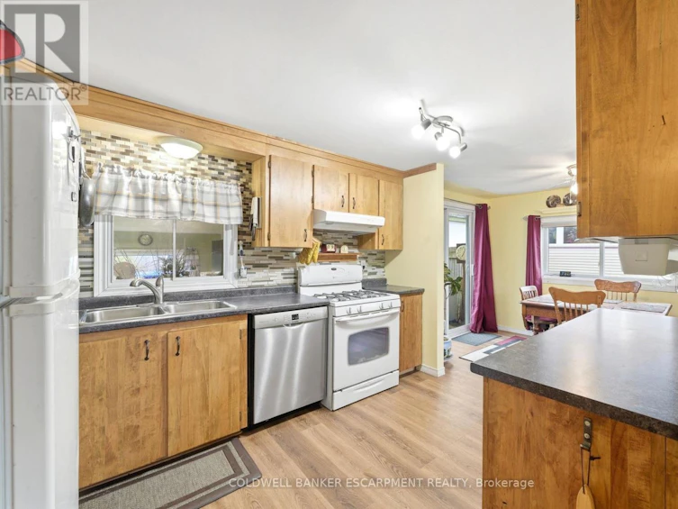 273 Elgin Street S, West Grey, ON, N0G 1R0 - 11