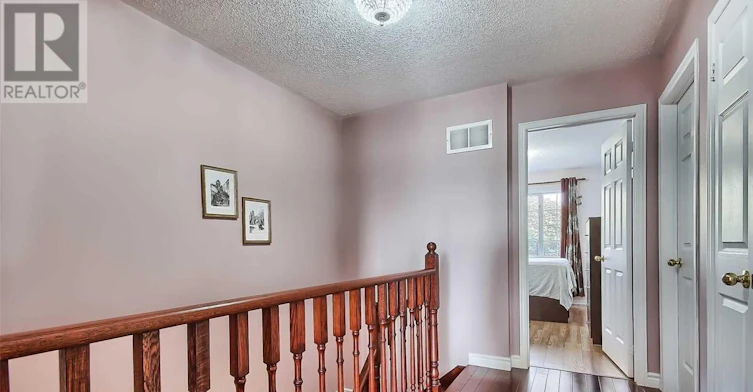 # Upper 35h View Green Crescent, Toronto, ON, M9W 7E1 - 20