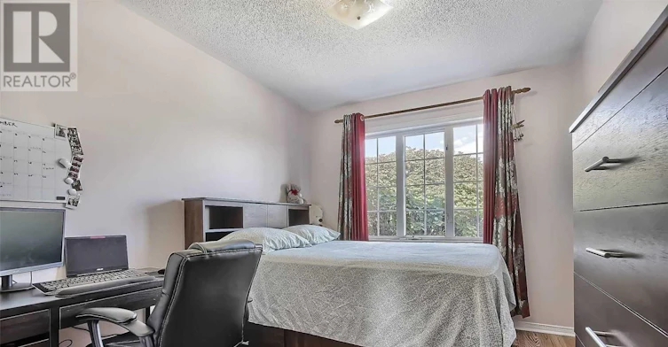 # Upper 35h View Green Crescent, Toronto, ON, M9W 7E1 - 25