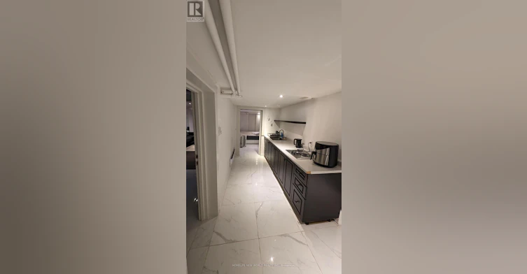 LOWER-16 Laxton Avenue, Toronto, ON, M6K 1K9 - 31