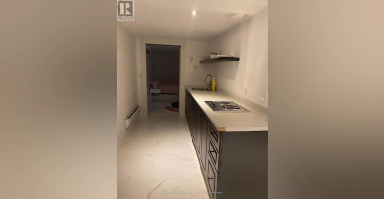 LOWER-16 Laxton Avenue, Toronto, ON, M6K 1K9 - 7