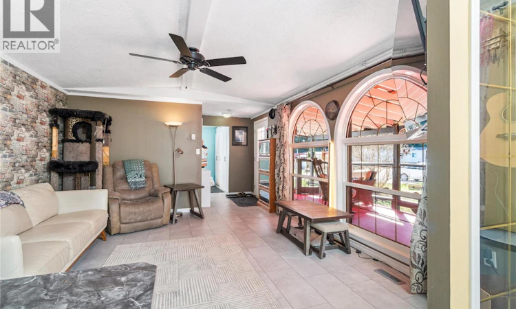 15-3063 Hornsberger Road
