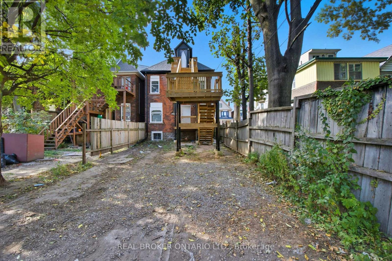 2-30 Stirton Street, Hamilton, ON, L8L 6E8 - 7