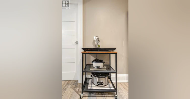 LOWER-30 Rhydwen Avenue, Toronto, ON, M1N 2E1 - 10