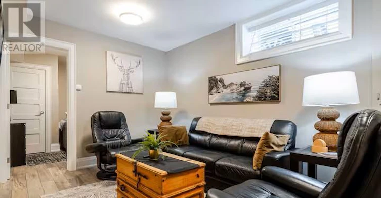 LOWER-30 Rhydwen Avenue, Toronto, ON, M1N 2E1 - 6