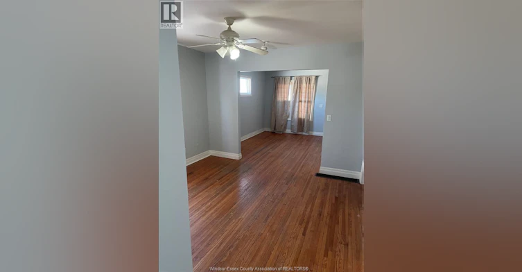 UPPER-3643 Seminole Street, Windsor, ON, N8Y 1Y5 - 2