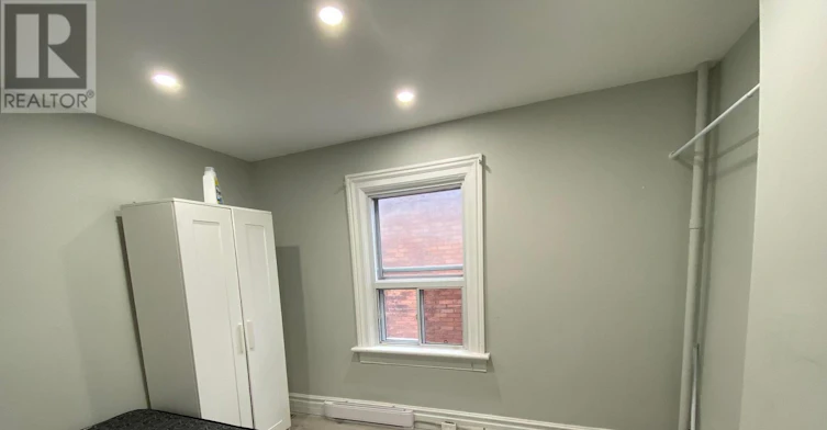 203-206 Carlton Street, Toronto, ON, M5A 2L1 - 3