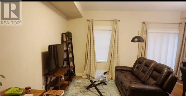 133 St Leger Street, Kitchener, ON, N2H 0B2 - 4