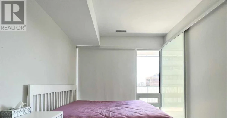 2002-42 Charles Street E, Toronto, ON, M4Y 1N3 - 5