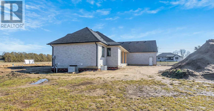 65 Meadowlands Drive, Norwich, ON, N0J 1R0 - 8