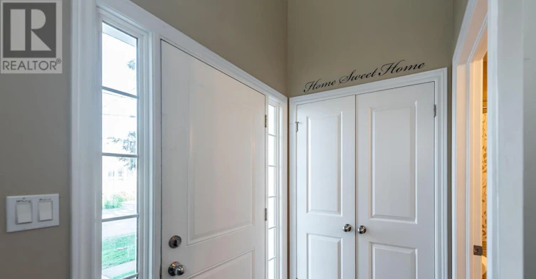 81 Wellington Street N, Thorold, ON, L2V 2E8 - 3