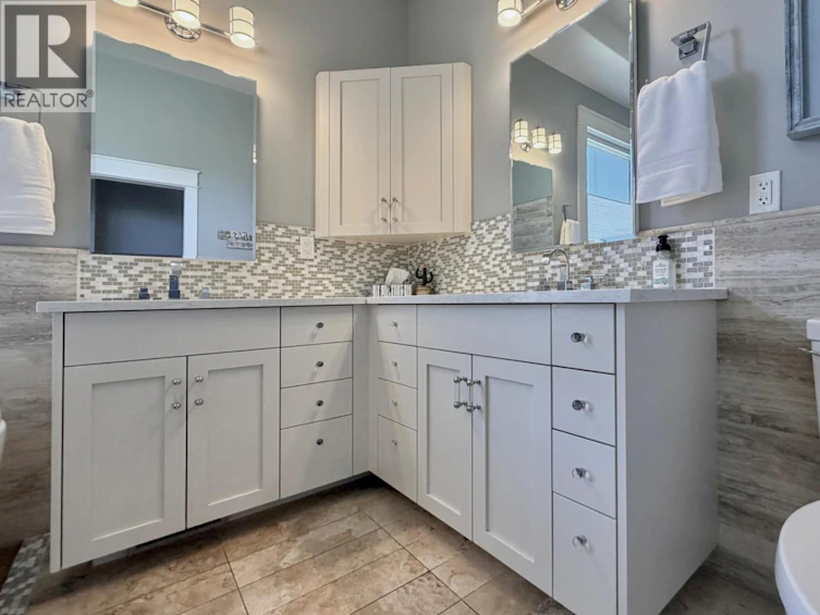 304 One Quail Place, Okanagan Falls, BC, V0H 1R0 - 24