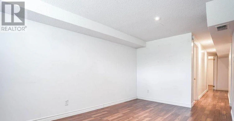 BSMT-48 Farmcrest Drive, Toronto, ON, M1T 1B9 - 6