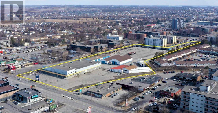 G-1279 Simcoe Street N, Oshawa, ON, L1G 4X1