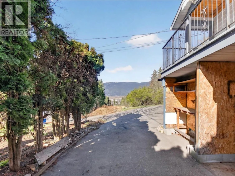 1453 NE Okanagan Avenue, Salmon Arm, BC, V1E 1N5 - 69