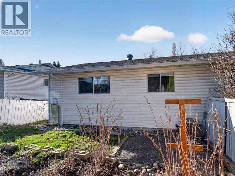 1453 NE Okanagan Avenue, Salmon Arm, BC, V1E 1N5 - 60