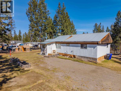5469 Saunders Crescent - 2