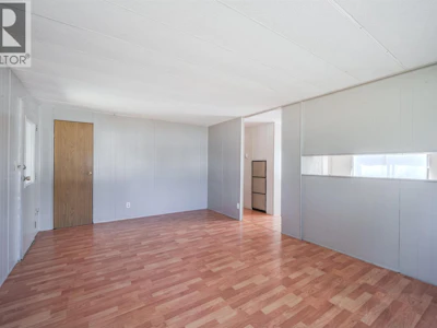 5469 Saunders Crescent - 5
