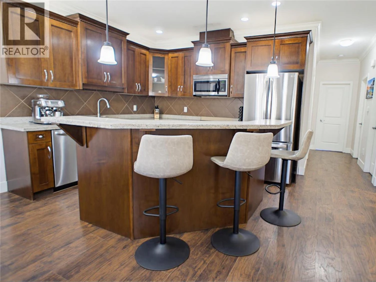 6-2046 Robson Place, Kamloops, BC, V2E 0A5 - 3