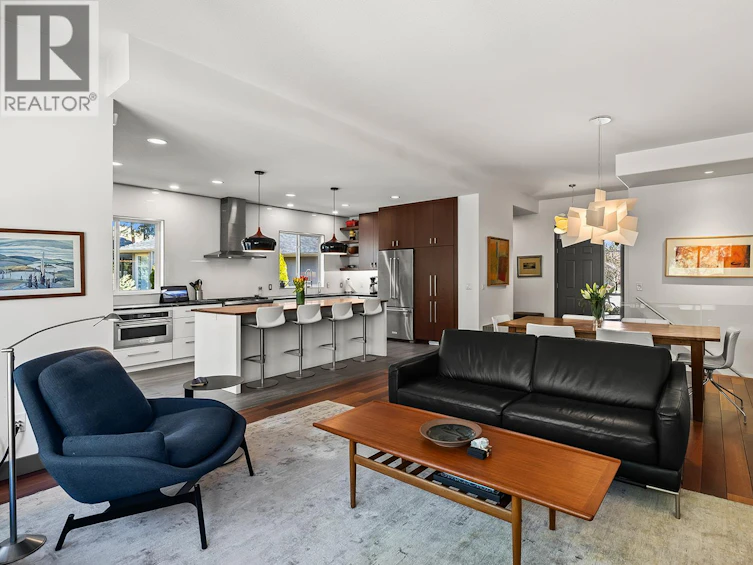 4150 S Gallaghers Forest, Kelowna, BC, V1W 5E4 - 10