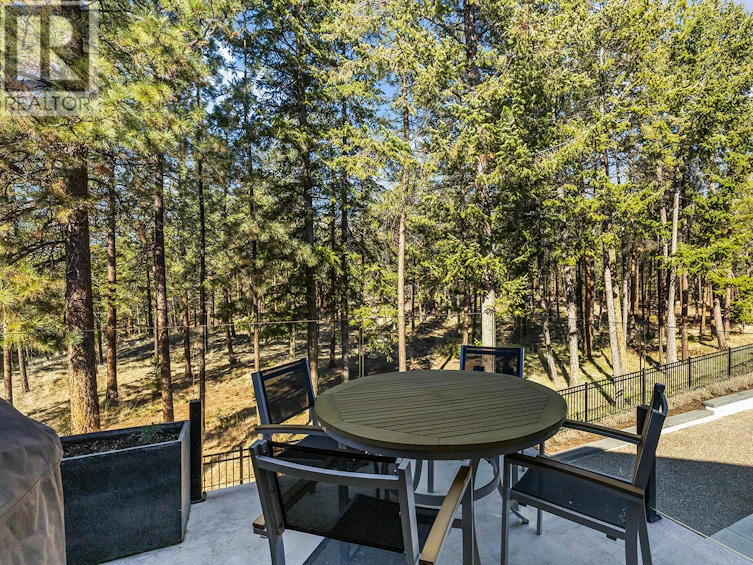 4150 S Gallaghers Forest, Kelowna, BC, V1W 5E4 - 20